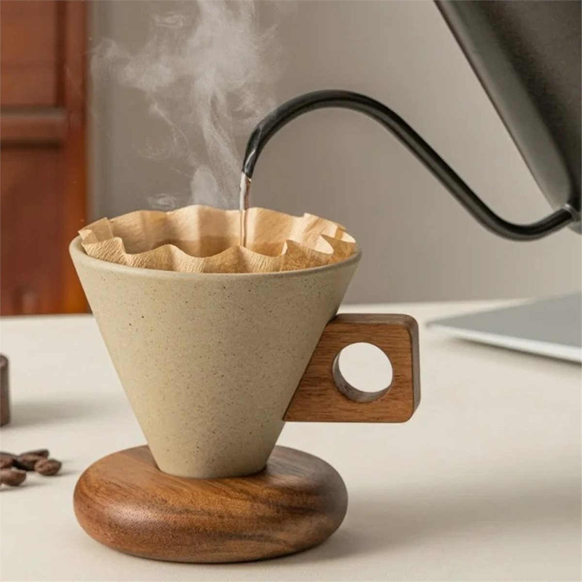 Ceramic Coffee Cup& Wood Base  - đánh giá và giá Coffee & Tea Phúc Long